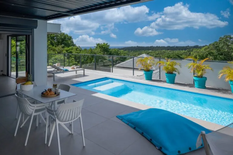 How to Know Which Pool Shapes Are Really Best for You